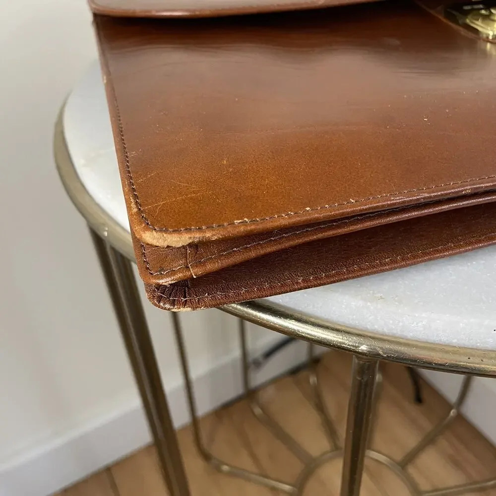 VTG Cognac Brown Leather Briefcase Attaché Case Trifold Wall Street Finance Bro